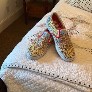 Vans size 8.5 Mens/10 Women’s Where’s Waldo?